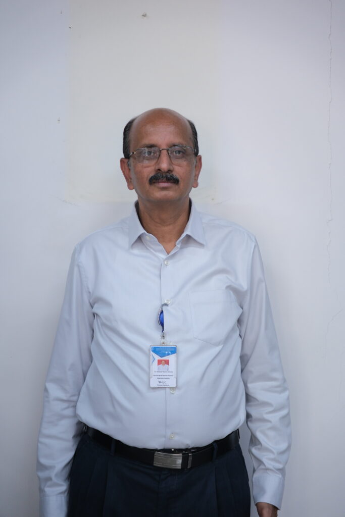 Dr. Subhash Shankar Shende